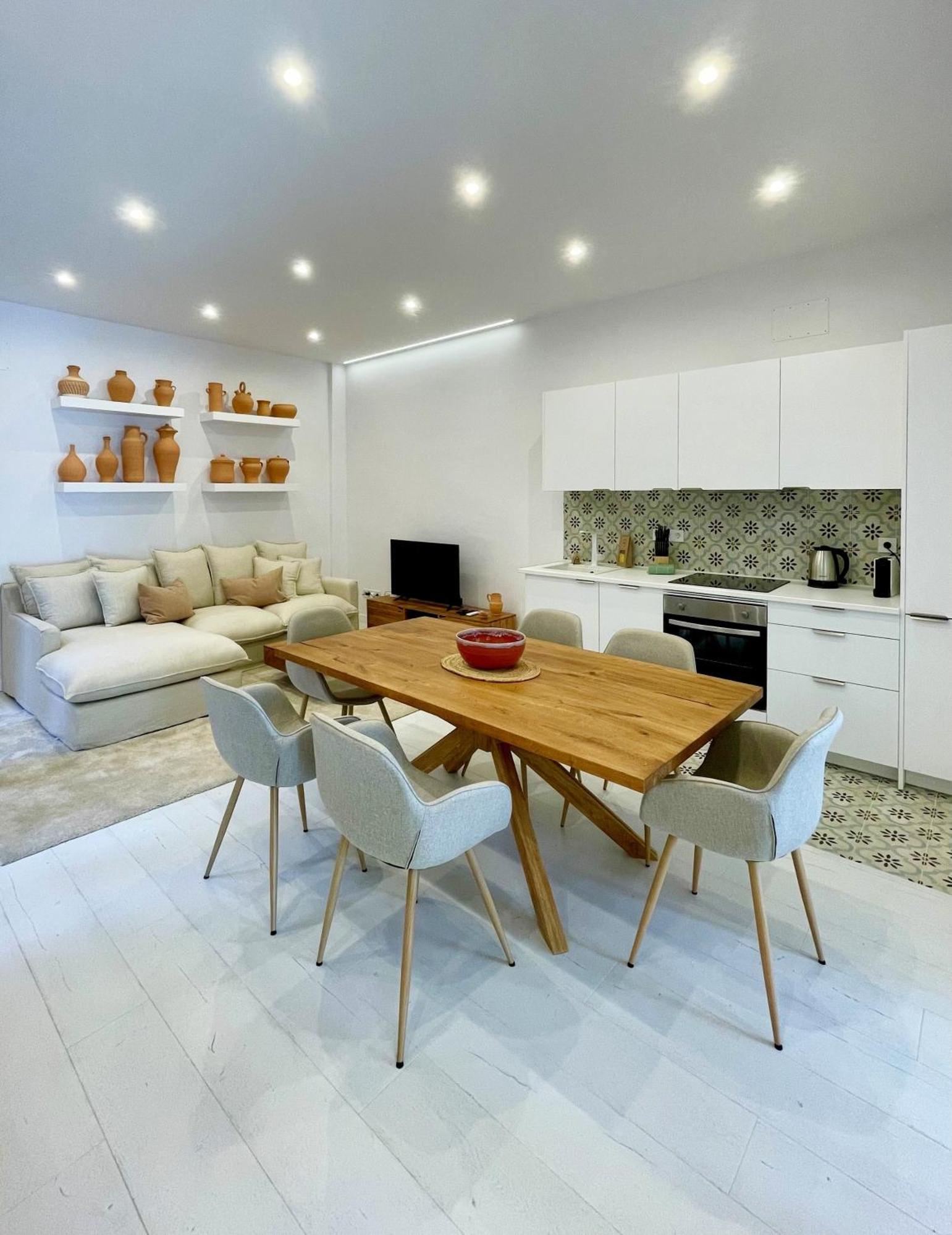 Piso Familiar Con Tres Habitaciones En La Goleta مالقة المظهر الخارجي الصورة